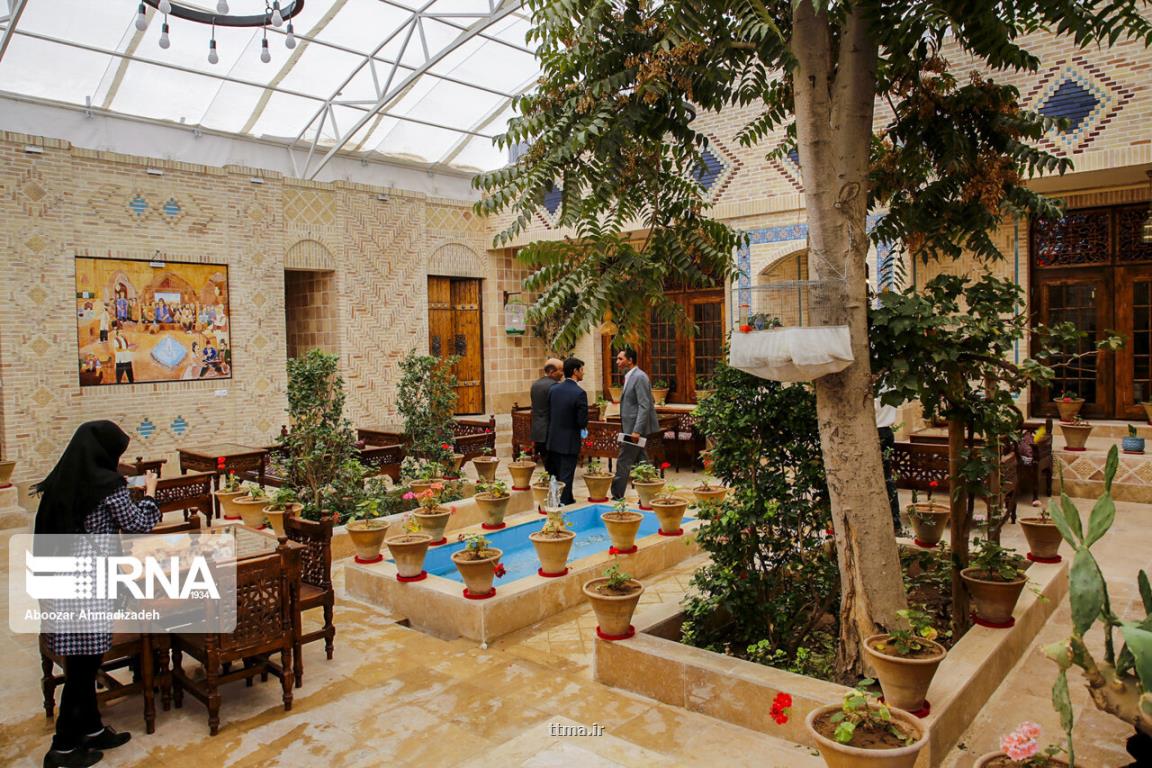 ایران با افزایش سرعت واکسیناسیون به دنبال رونق مجدد گردشگریست