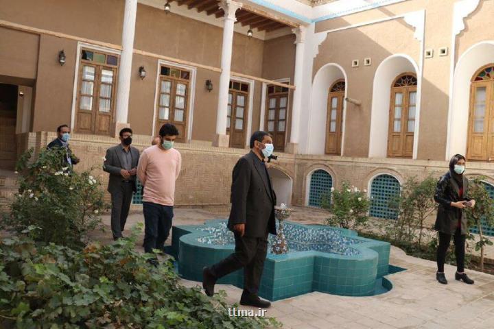 وزیر میراث فرهنگی از خانه تاریخی طاهری سمنان دیدن کرد