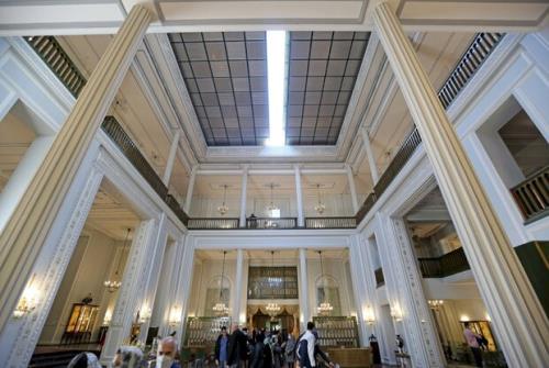کاخ نیاوران سقف متحرک موزه اختصاصی را باز کرد
