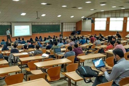 دانشگاه ها و مدارس را با میراث فرهنگی کشور آشتی دهیم