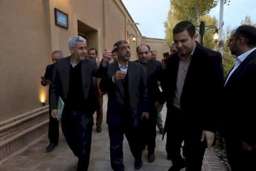 وزیر میراث فرهنگی از ارگ تاریخی میشیجان در خمین بازدید کرد