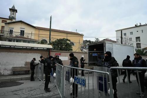 عاملان حمله مسلحانه به کلیسای سانتا ماریا دستگیر شدند