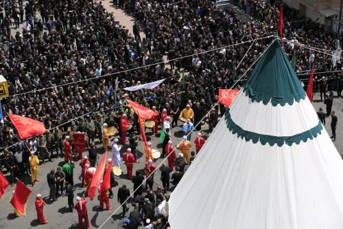 آئین هایی فراتر از سوگواری عاشورا در گوشه وکنار ایران