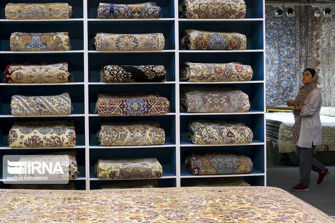 فرش آیینه ای از فرهنگ و تاریخ ایران است