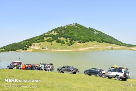 رایزنی با سفرای 7 كشور برای رونق گردشگری