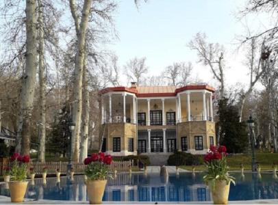 نمایش آثار مجموعه داران دركاخ موزه ها